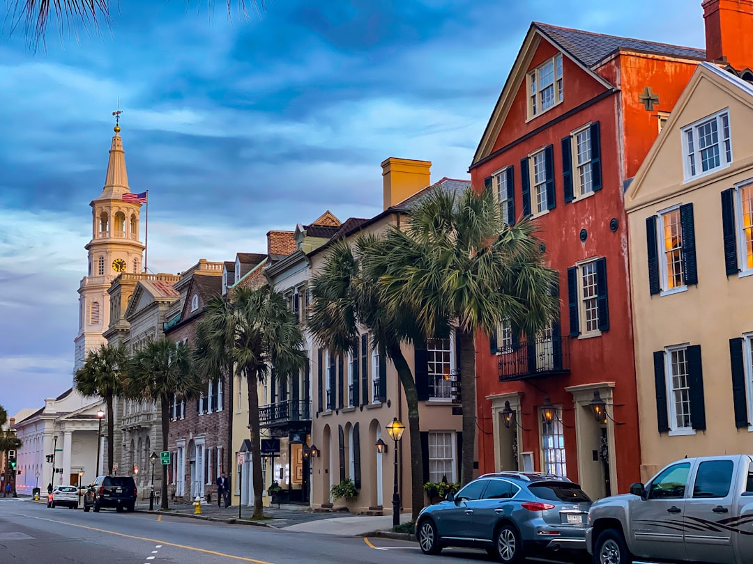 Mortgage Demand Drops 19%: How Surging Interest Rates Are Reshaping the Charleston Real Estate Market